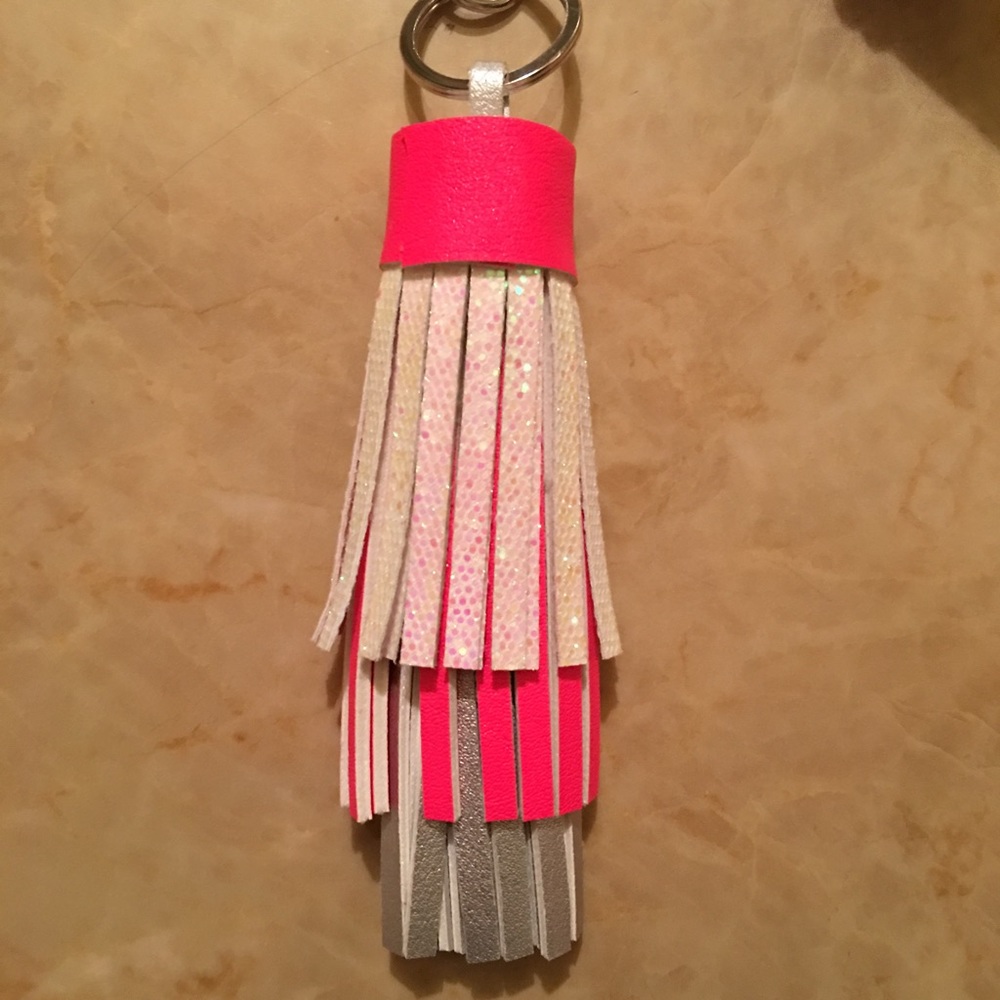 Googly Eye 3 Layer Tassel Charm/Keychain - Picture 2 of 6